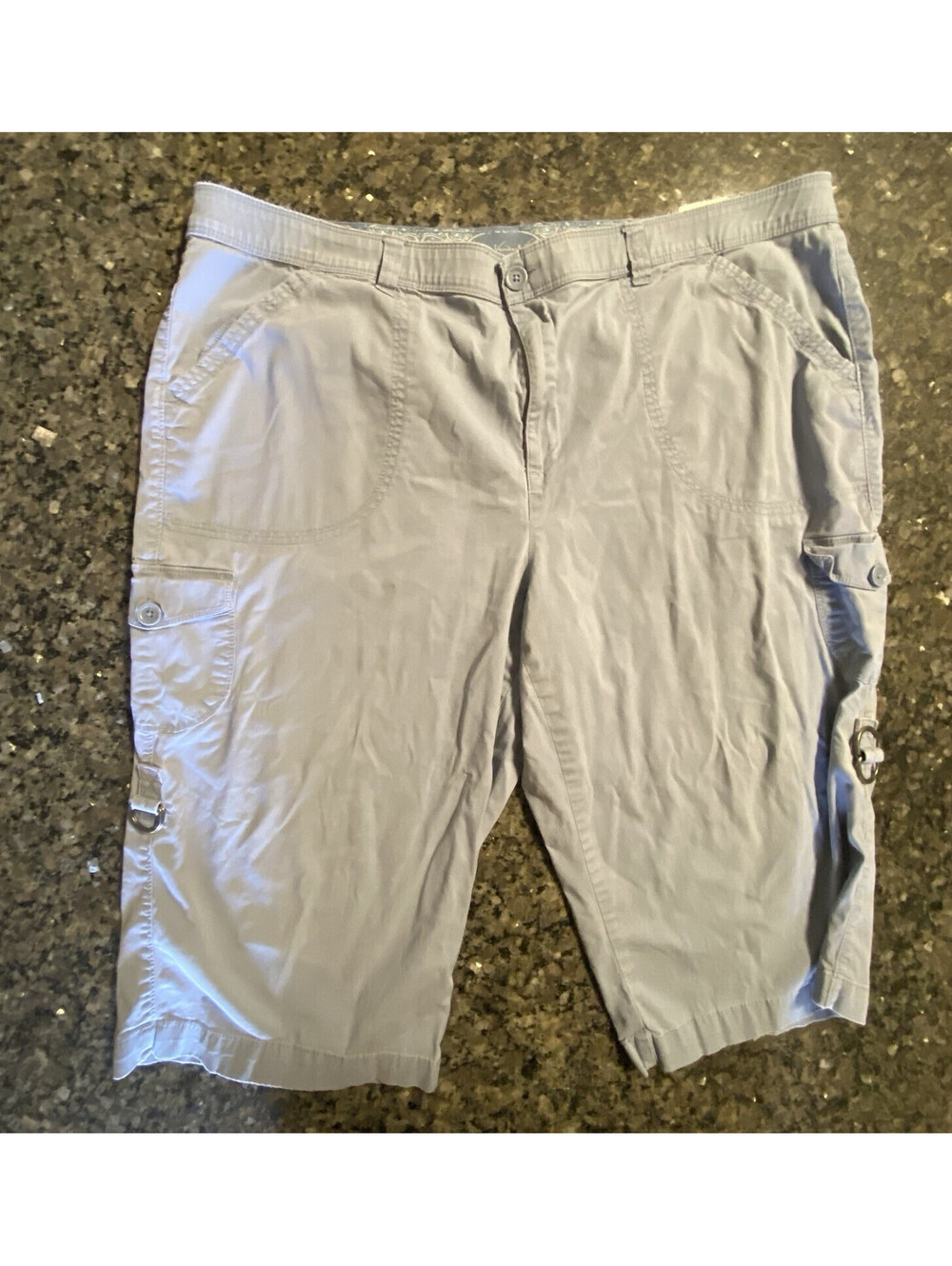 Gloria Vanderbilt Women's Gray Solid Cargo Shorts Cargo Pockets Plus Size 20W